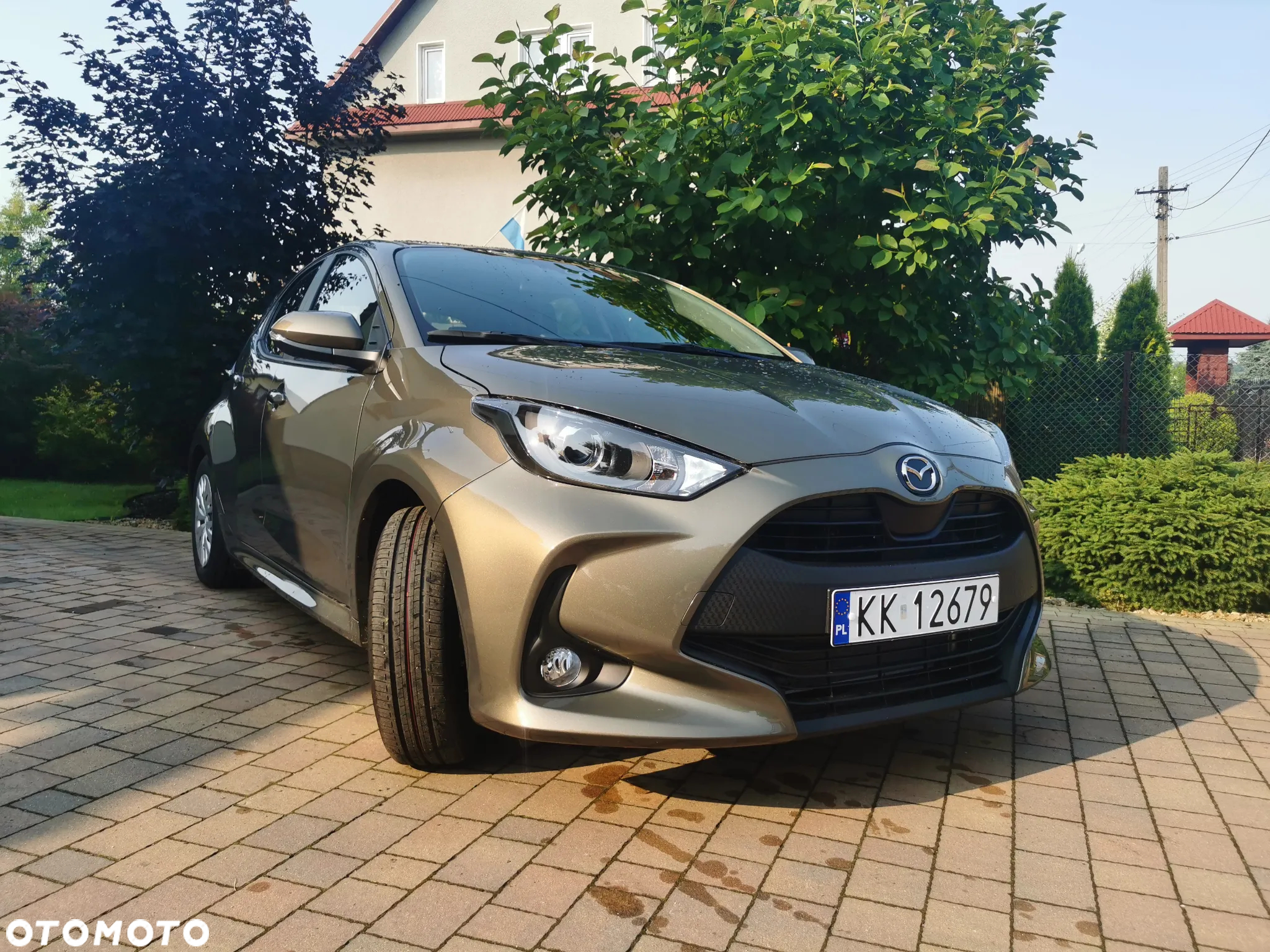 Mazda 2 - 4