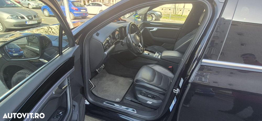 Volkswagen Touareg - 5