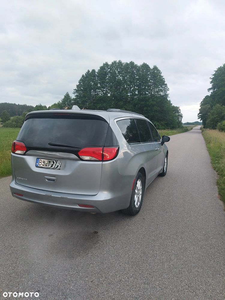 Chrysler Voyager - 7