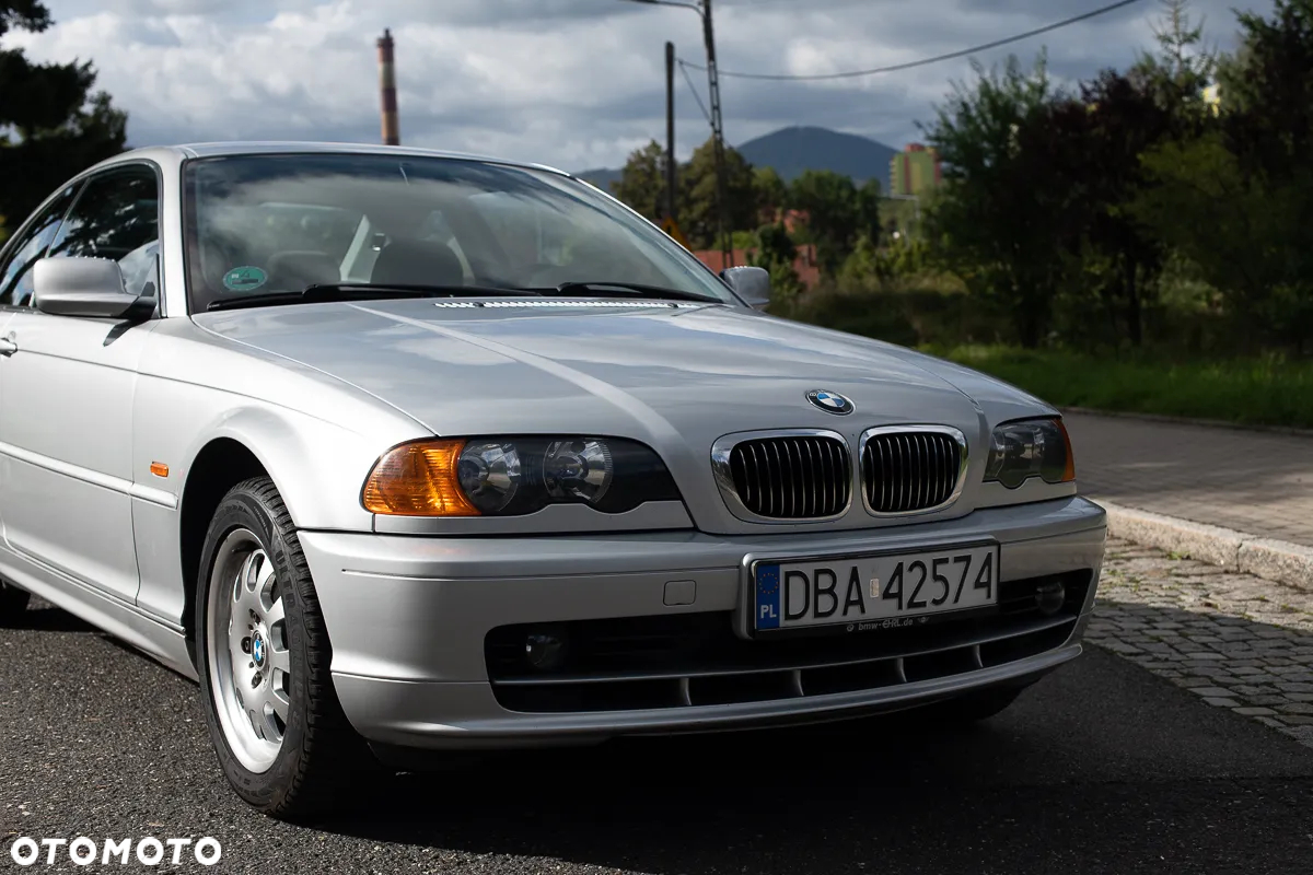 BMW Seria 3 323Ci - 4