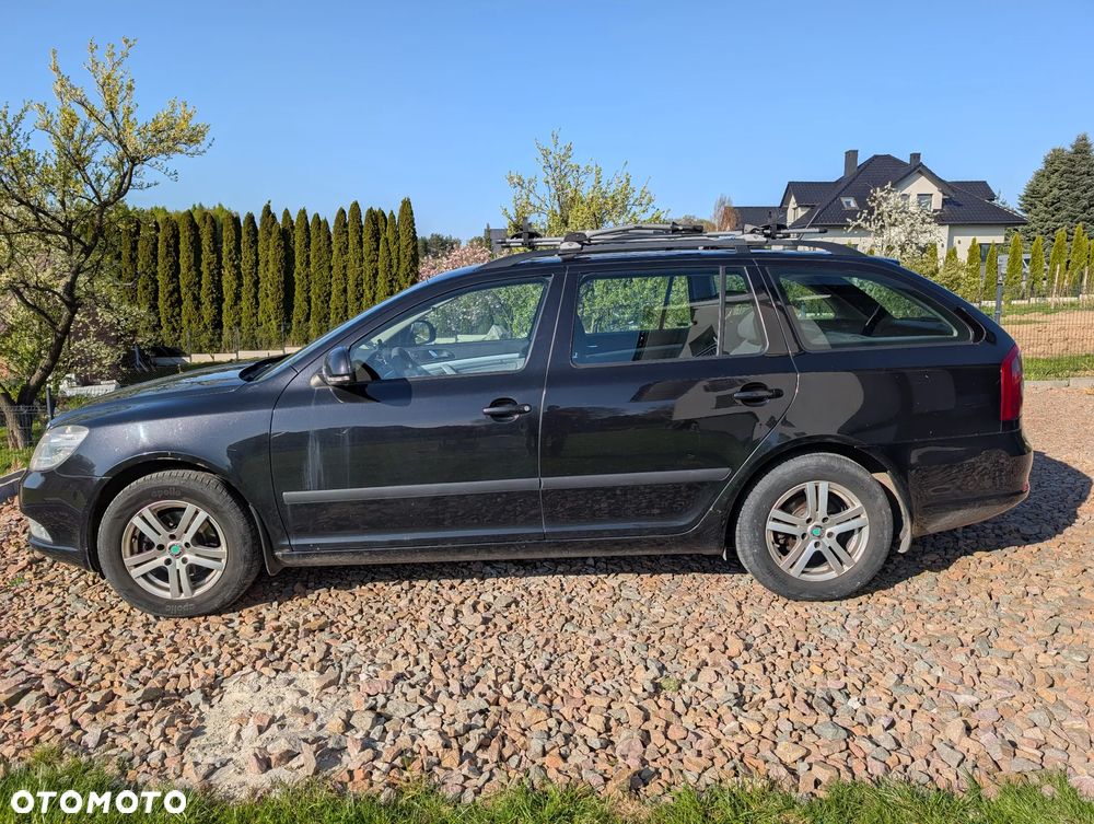 Skoda Octavia 1.6 TDI Ambiente - 8