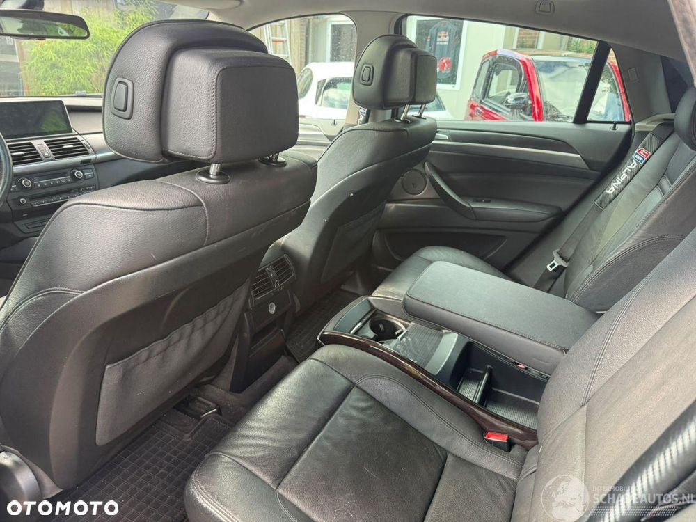 BMW X6 50i xDrive - 22