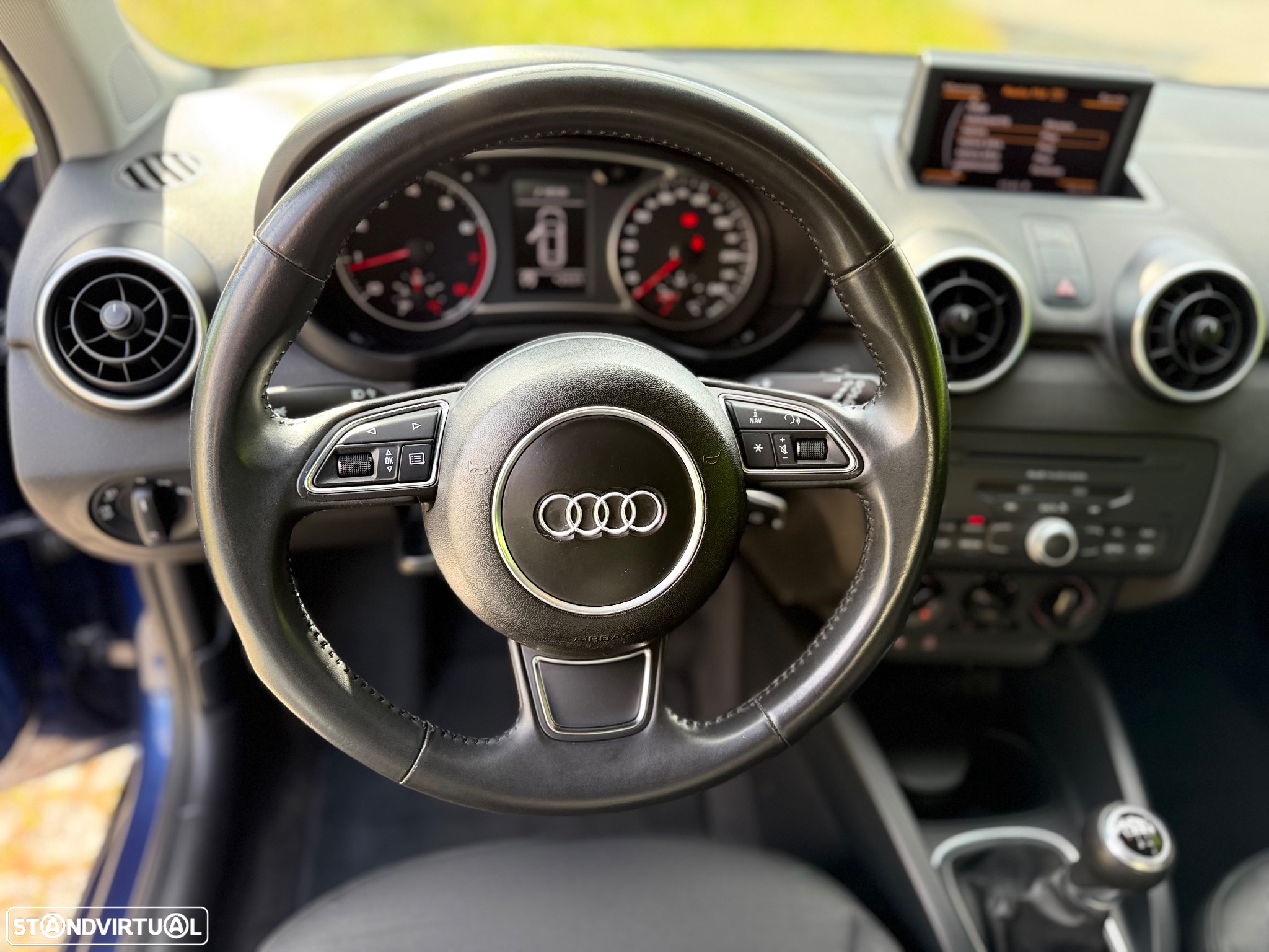 Audi A1 1.2 TFSI Attraction - 13