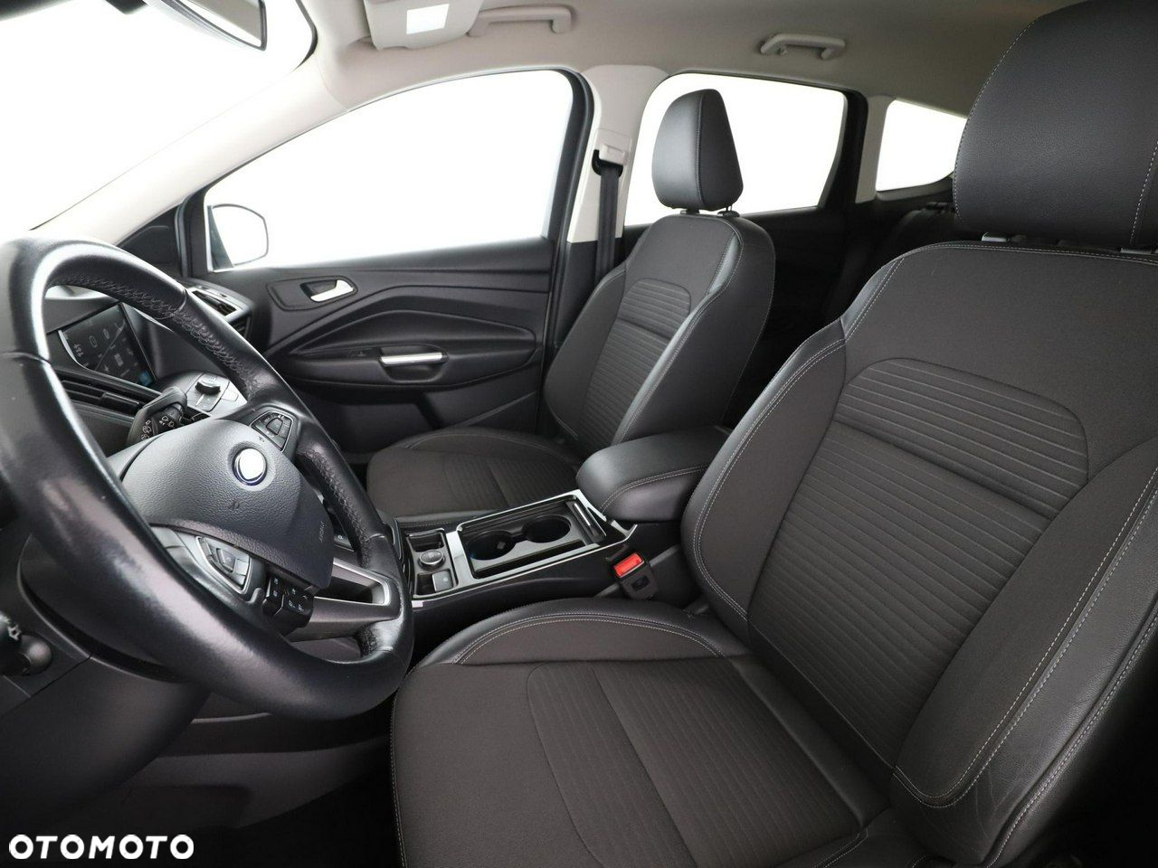 Ford Kuga 1.5 EcoBoost 4x4 Titanium - 13