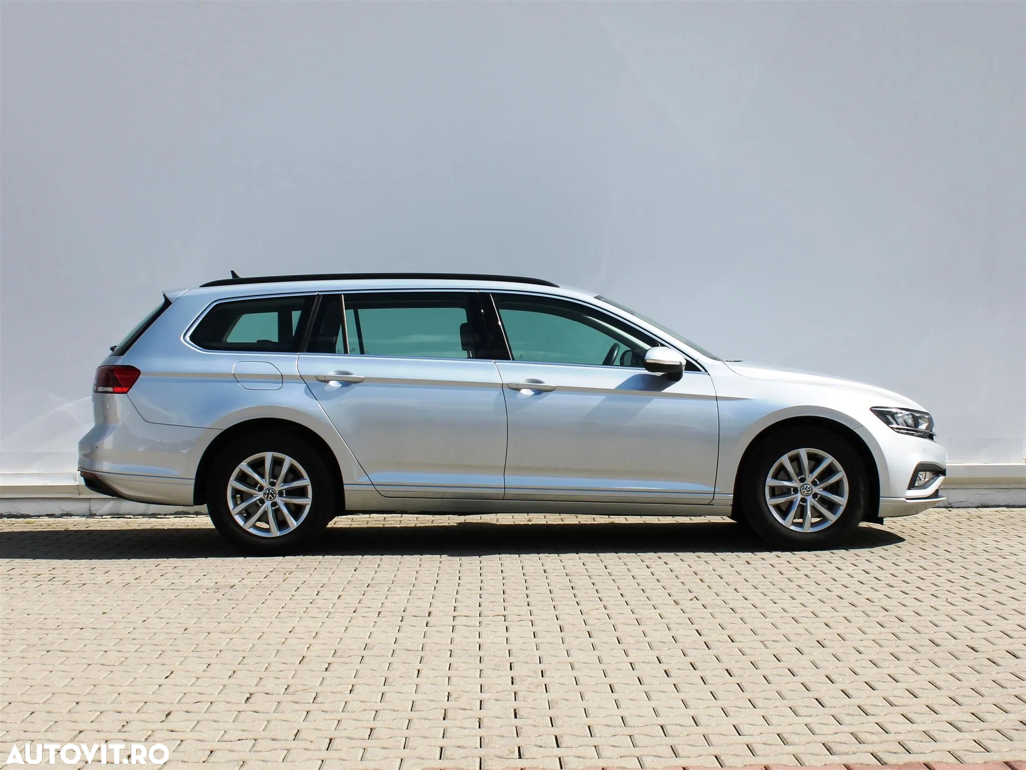 Volkswagen Passat 2.0 TDI SCR DSG Business - 6