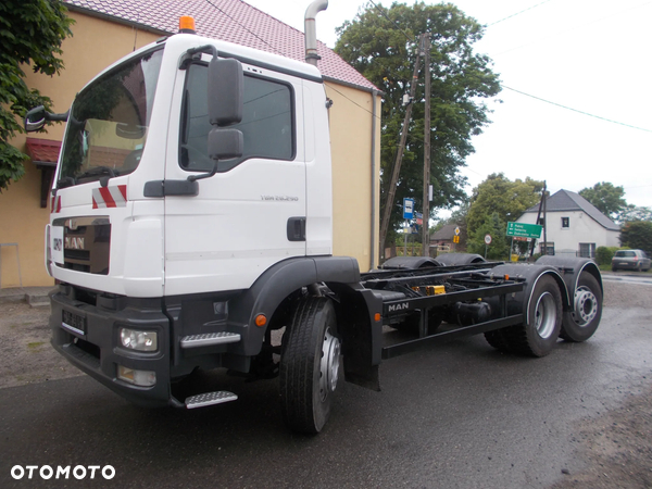 MAN TGM Rama Do Zabudowy 2013r / Manual / Krótki Rozstaw osi 390cm / Lekki waga 6800kg / 235 tyś km / Oś Skrętna Euro 5 bez adblue