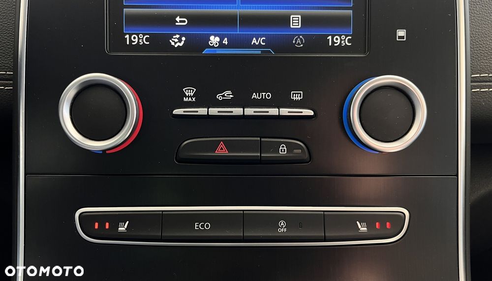 Renault Scenic TCe 140 GPF EDC INTENS - 16