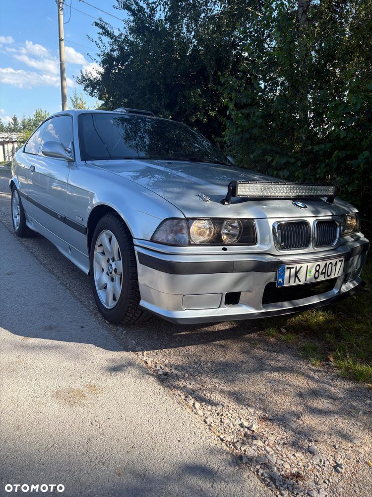 BMW M3 Standard - 24