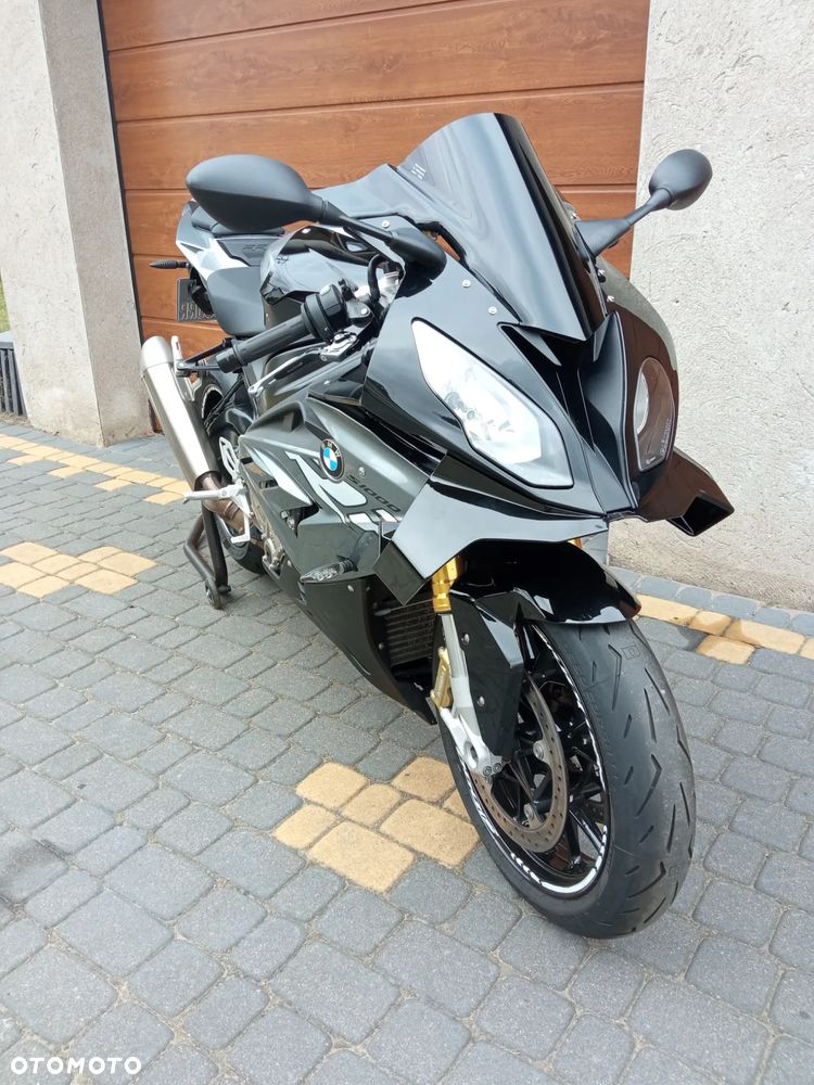 BMW S - 23