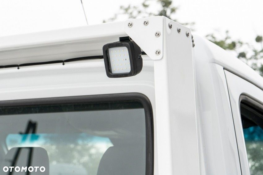 Mercedes-Benz Sprinter - 9