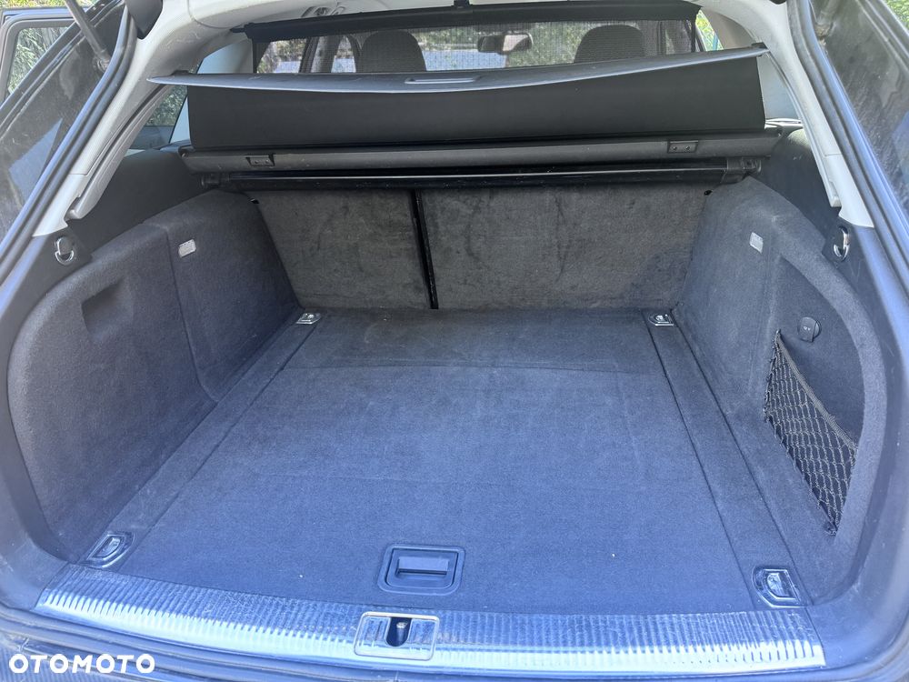 Audi A4 Avant - 6