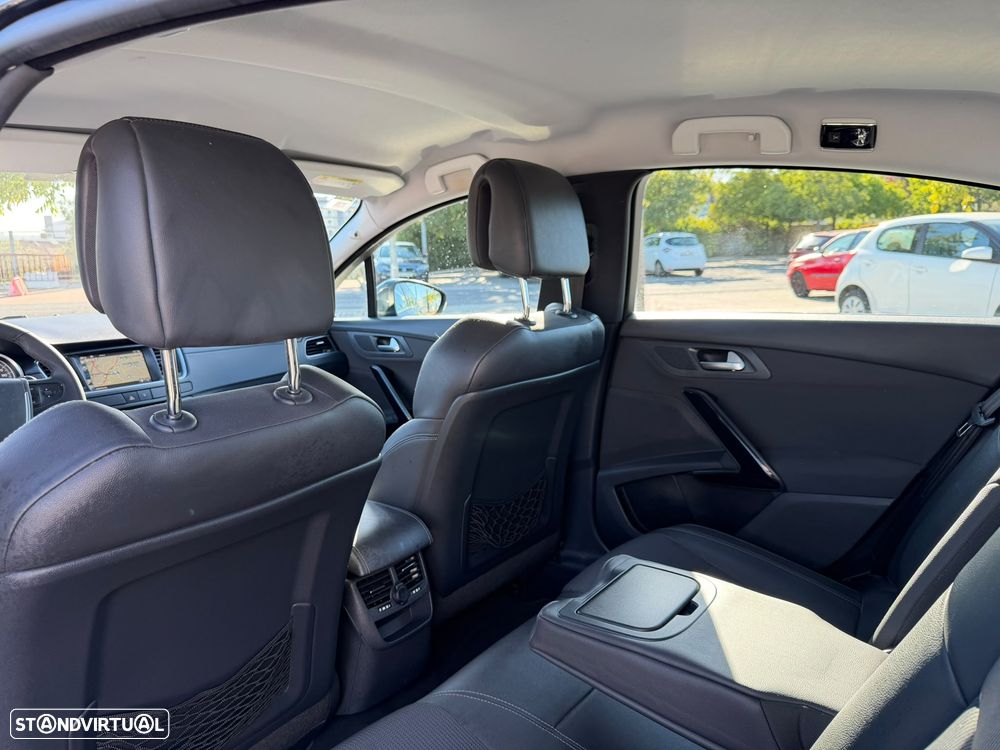 Peugeot 508 2.0 HDi Hybrid4 2-Tronic J18 - 25