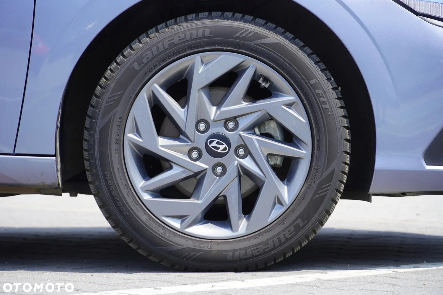 Hyundai Elantra 1.6 Modern - 33