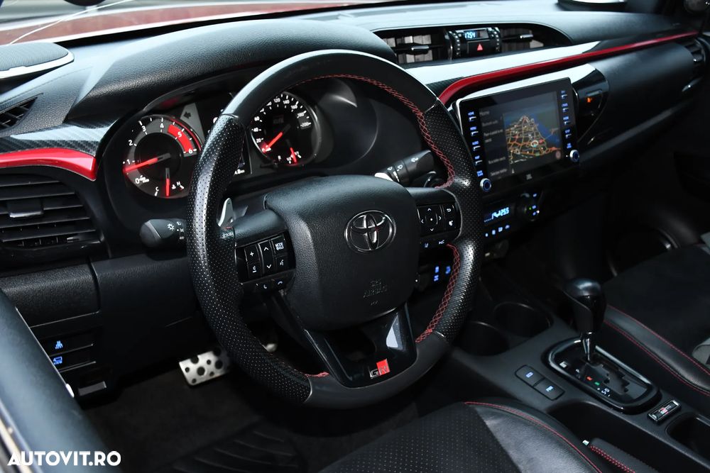 Toyota Hilux 4x4 Double Cab A/T Invincible - 13