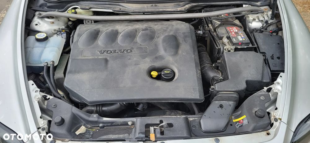 Volvo C70 2.0D Momentum - 14