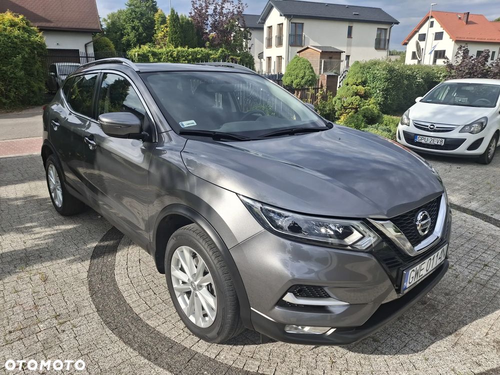 Nissan Qashqai - 1