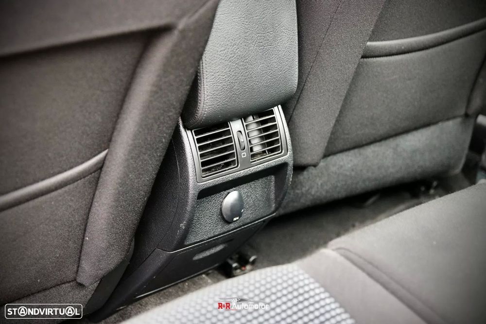 Peugeot 407 1.6 HDi Premium - 11