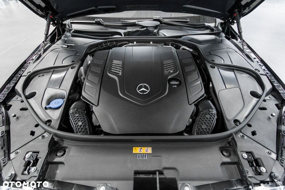 Mercedes-Benz Klasa S 560 4-Matic L 9G-TRONIC - 15