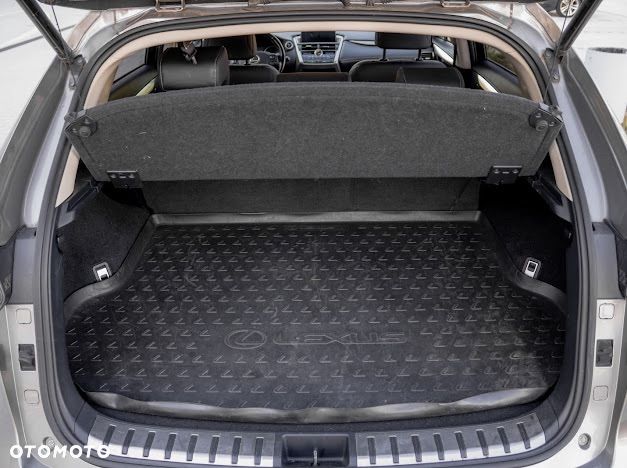 Lexus NX 300h Elegance AWD - 17