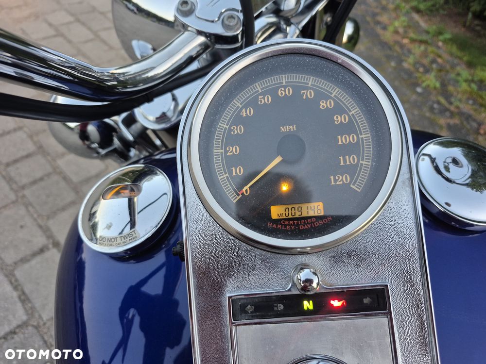 Harley-Davidson Softail Heritage Classic - 11