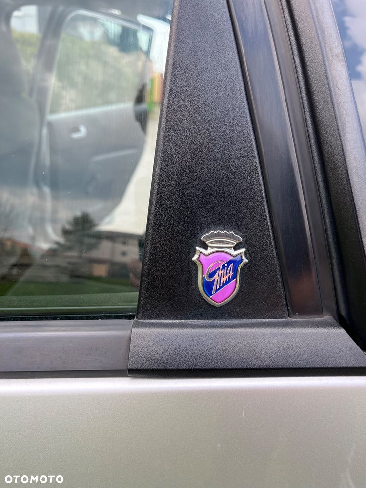 Ford Fiesta 1.4 Ghia - 16