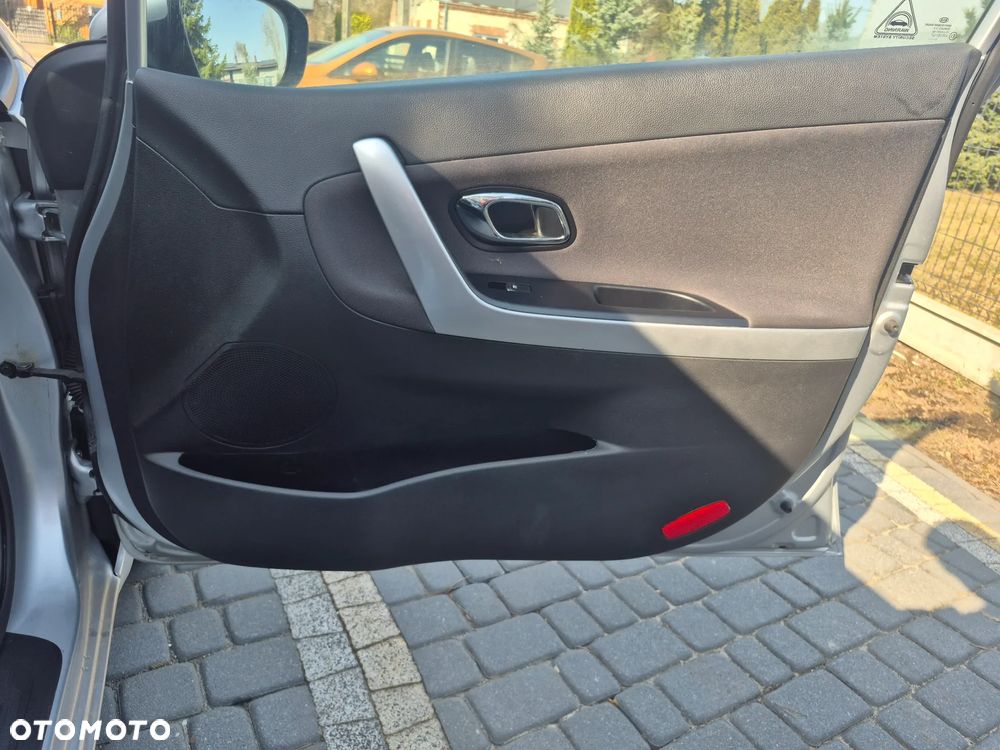 Kia Ceed 1.4 CVVT Dream Team Edition - 13