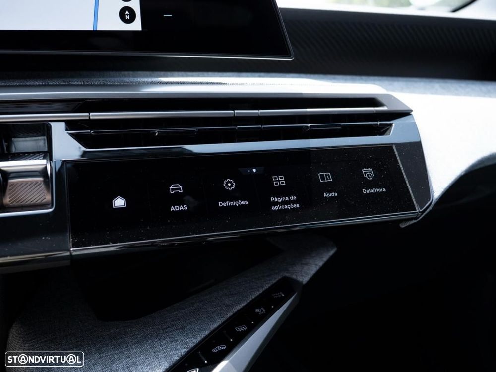 Peugeot E-5008 73 kWh Allure - 39