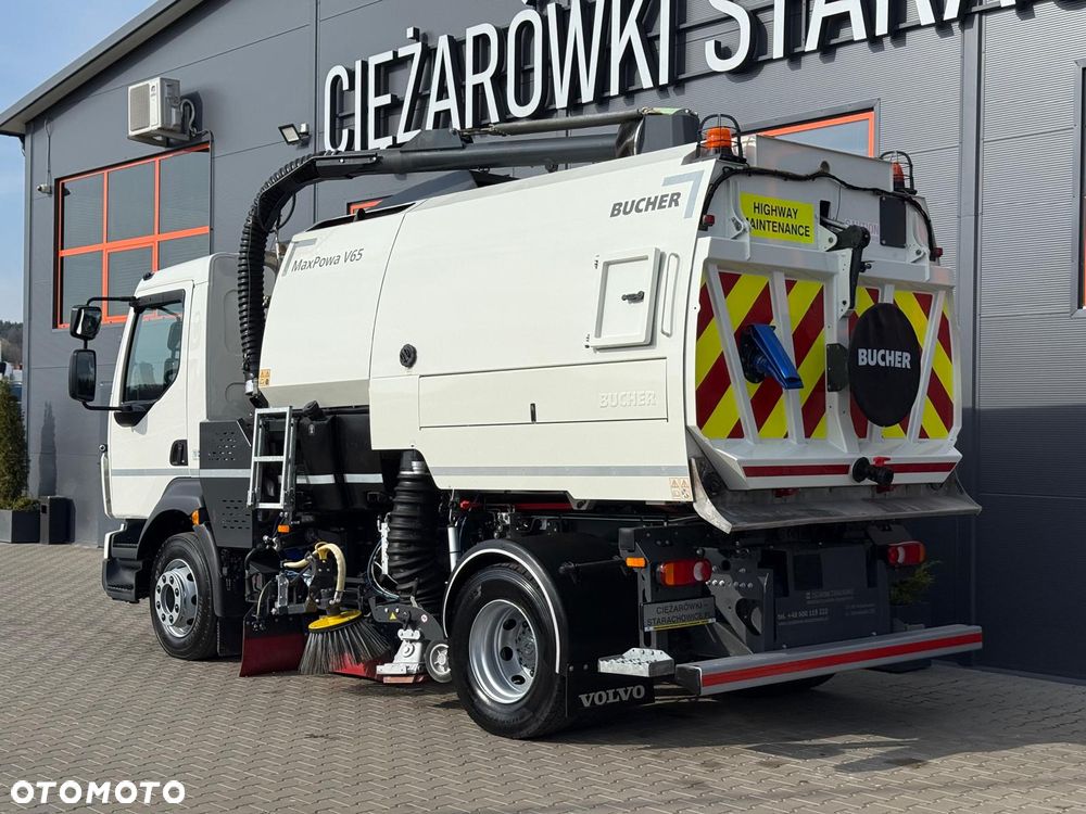 Volvo FL 15.250 Euro 6 // zamiatarka JOHNSTON VT652 //  BUCHER // odkurzacz , polewaczka - 4