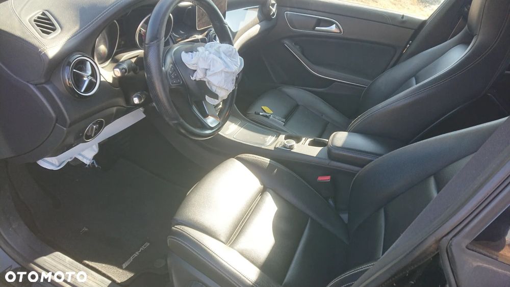 Mercedes-Benz CLA - 5