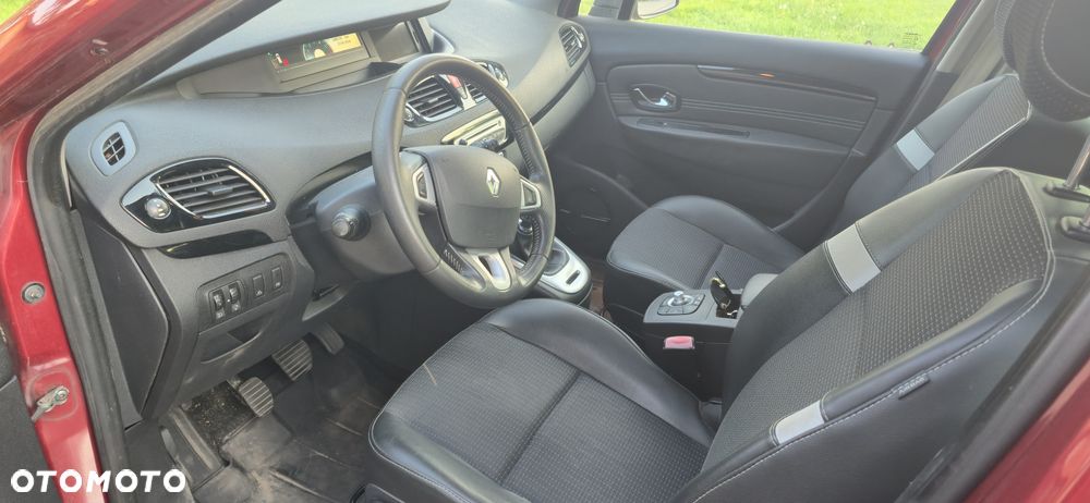 Renault Scenic 1.6 dCi Energy Bose Edition S&S - 4