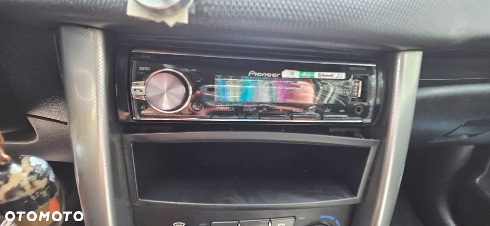 Peugeot 207 1.6 HDi 16V Trendy - 9