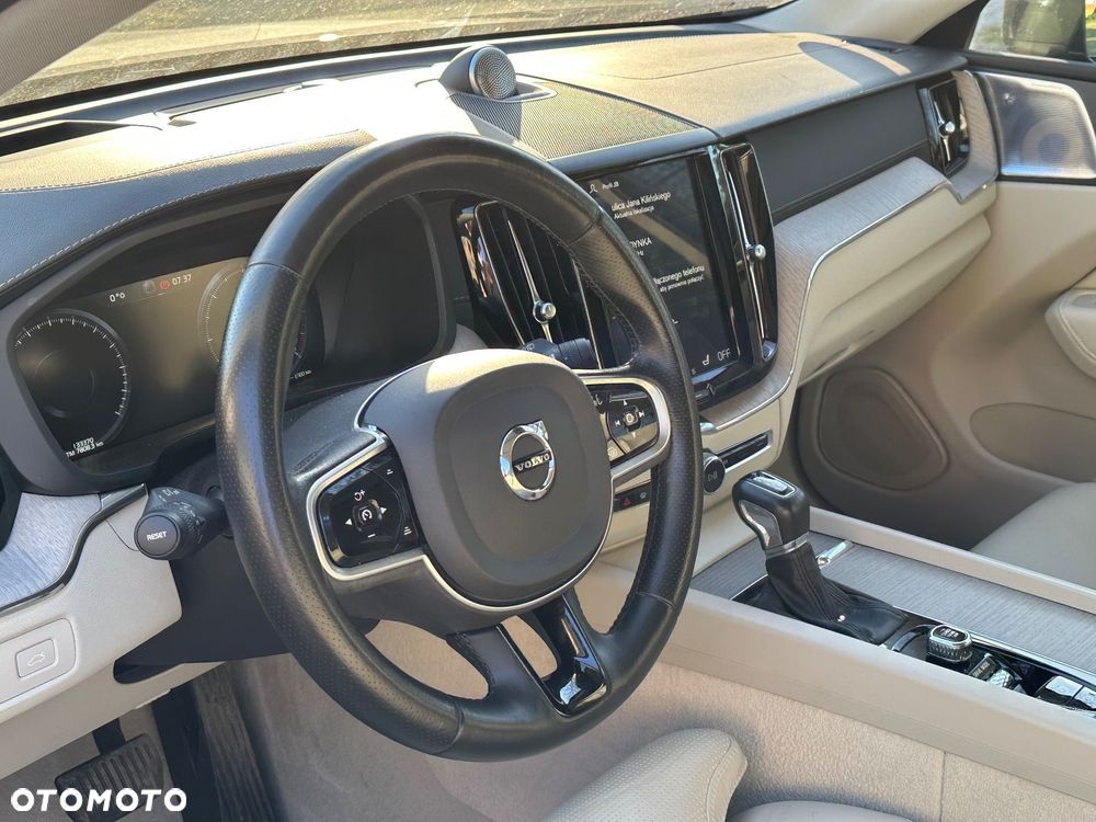 Volvo XC 60 D5 AWD Geartronic Inscription - 15