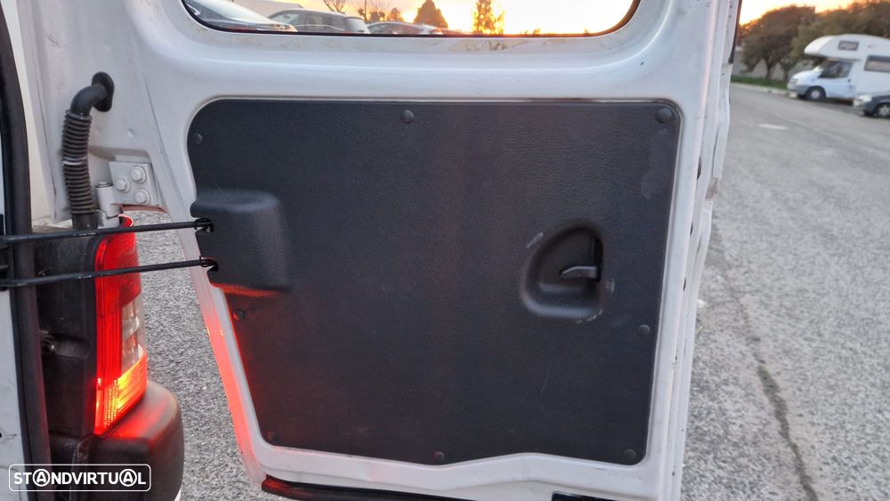 Peugeot Partner - 11