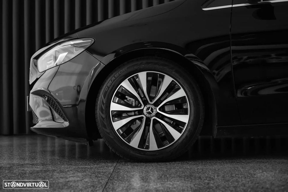 Mercedes-Benz B 180 d 8G-DCT Progressive - 9