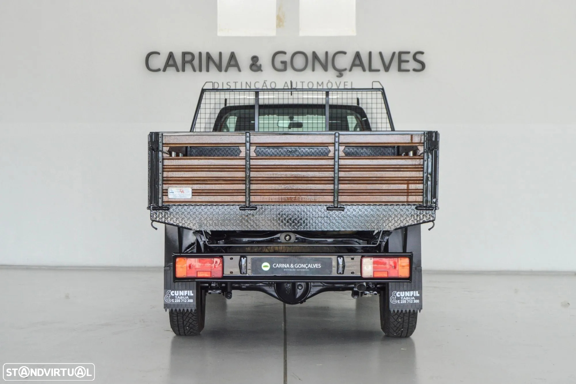 Toyota Hilux 2.4 D-4D 4X2 Cabine Simples 2L - 13