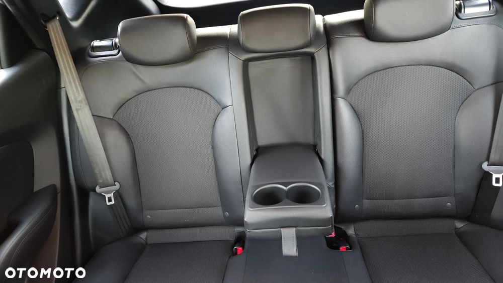 Hyundai ix35 2.0 GDI Premium 4WD - 16