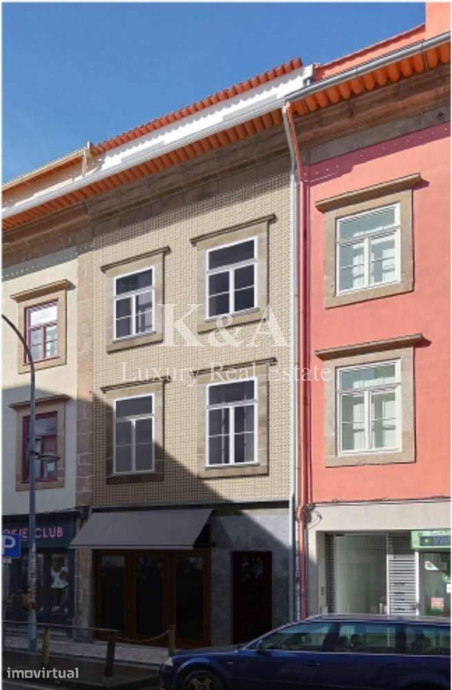 Loja em novo edifício, na Baixa do Porto - Grande imagem: 2/6