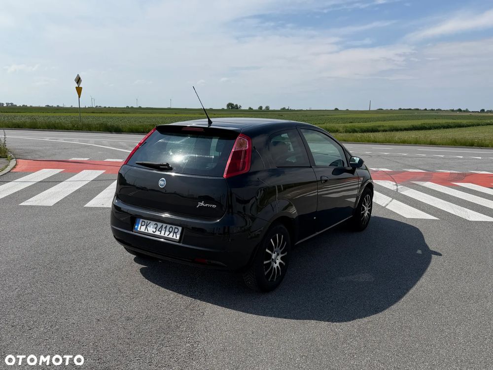 Fiat Grande Punto - 5