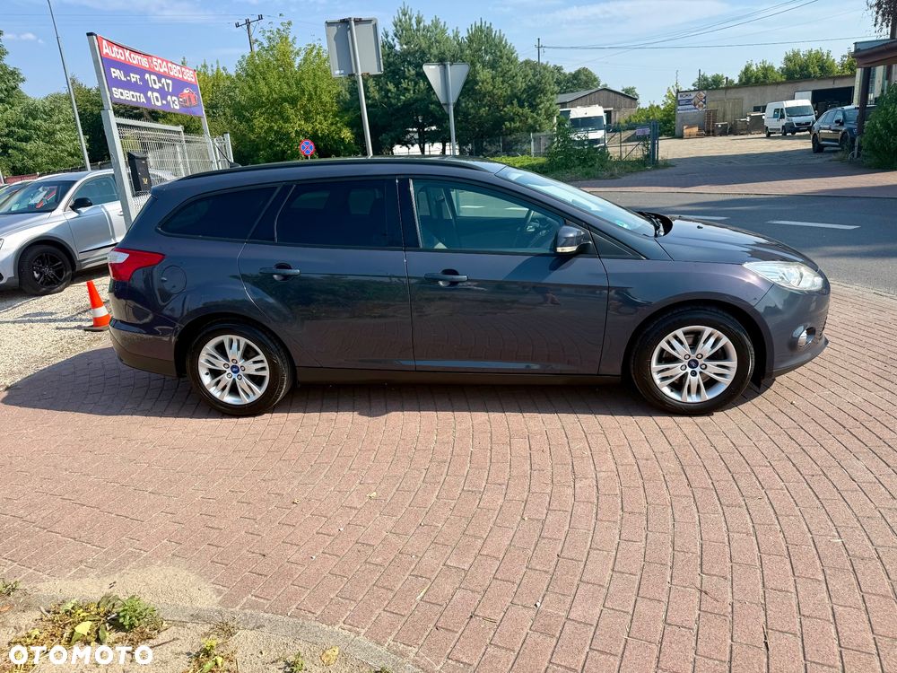 Ford Focus 1.6 TI-VCT Ambiente - 21