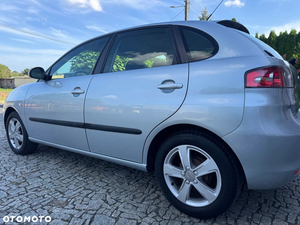 Seat Ibiza 1.4 16V Sport Edition - 10