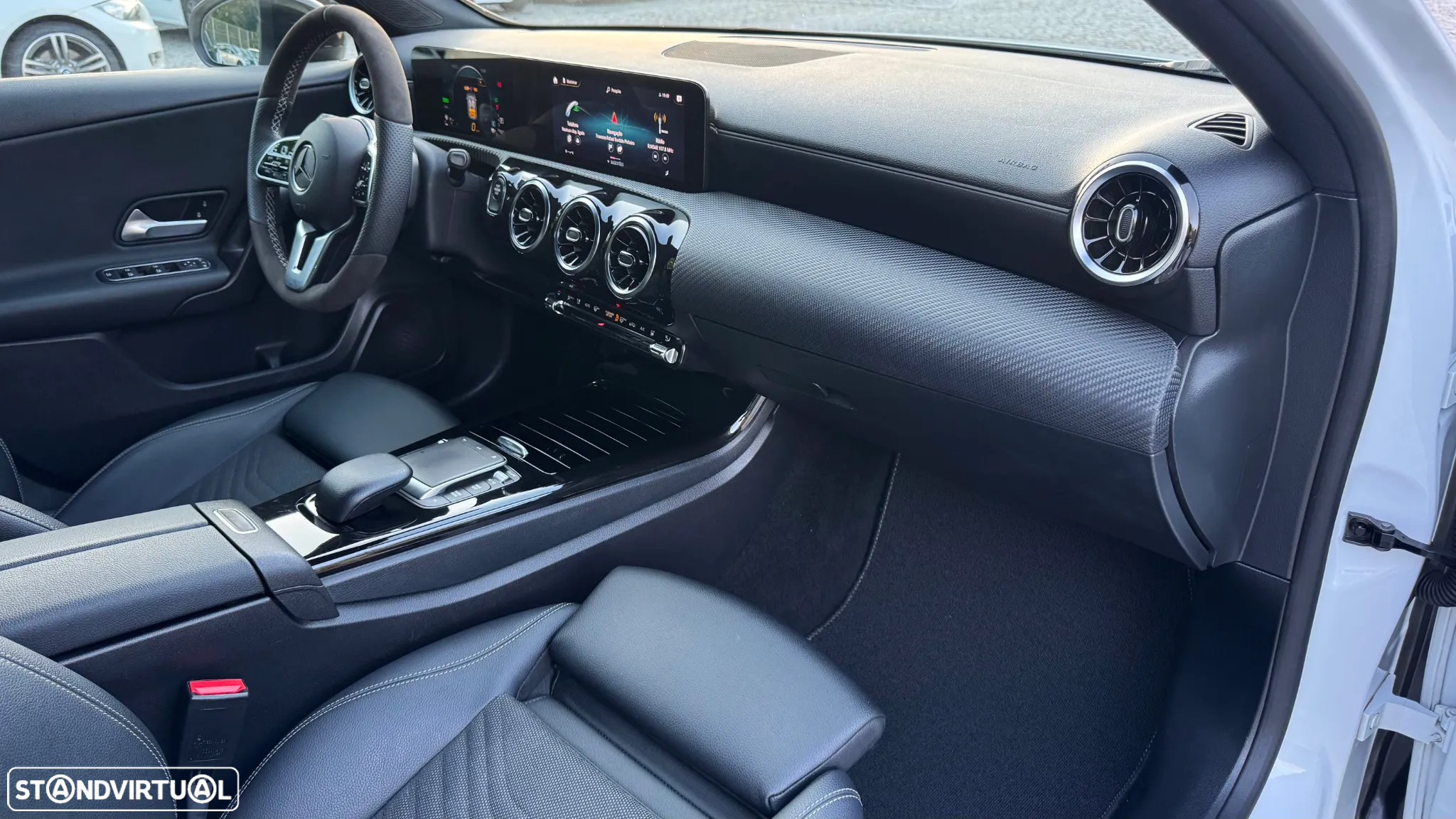Mercedes-Benz A 250 e Progressive - 41