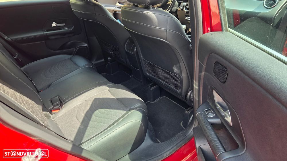 Mercedes-Benz B 180 d - 9