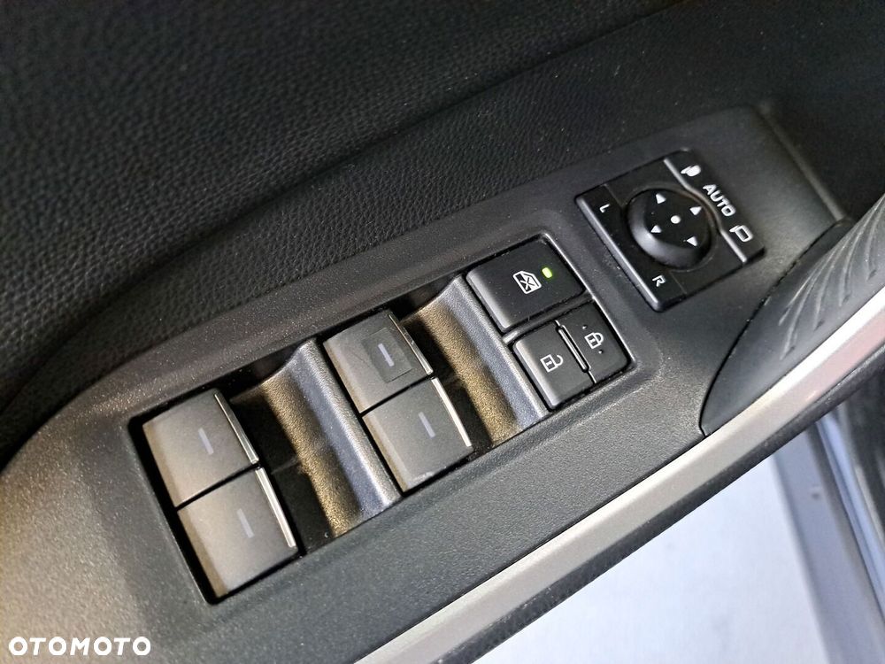 Toyota RAV4 - 34