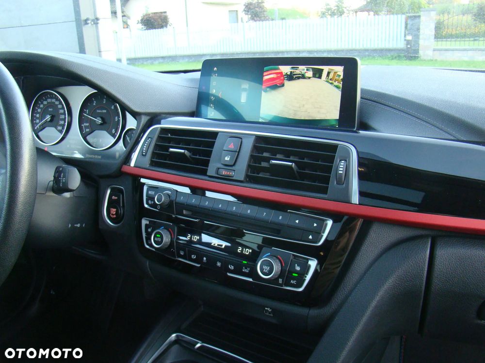 BMW Seria 3 320d xDrive Sport Line - 37
