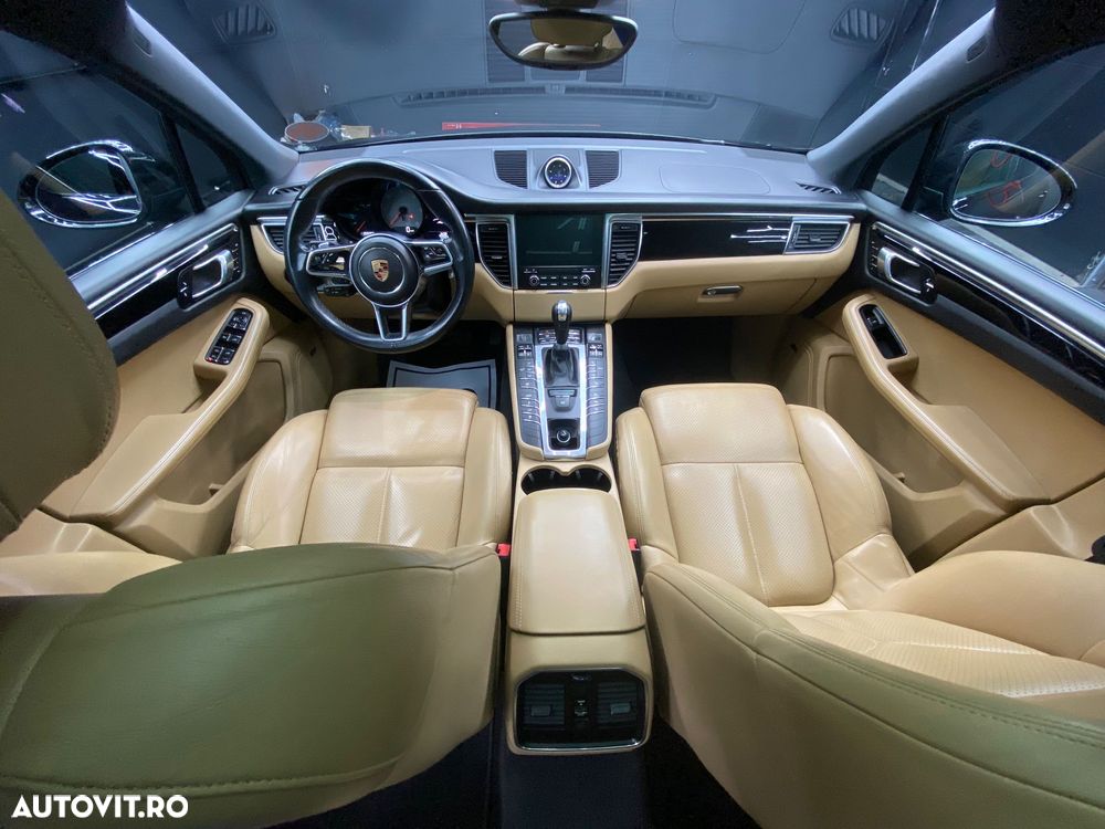 Porsche Macan - 6