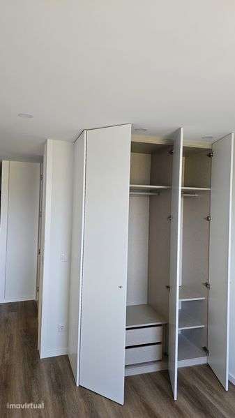 Apartamento T2 arrendamento - Grande imagem: 5/12