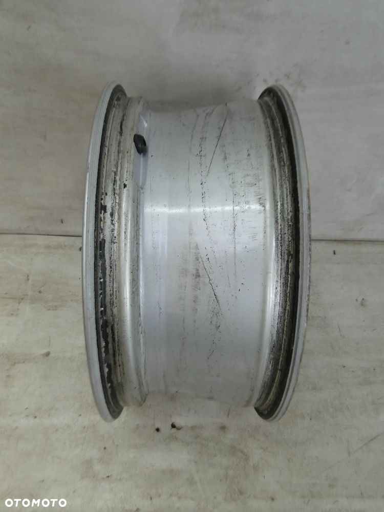 AUDI A4 B7 FELGA ALUMINIOWA 7x16 ET42 5x112 - 9