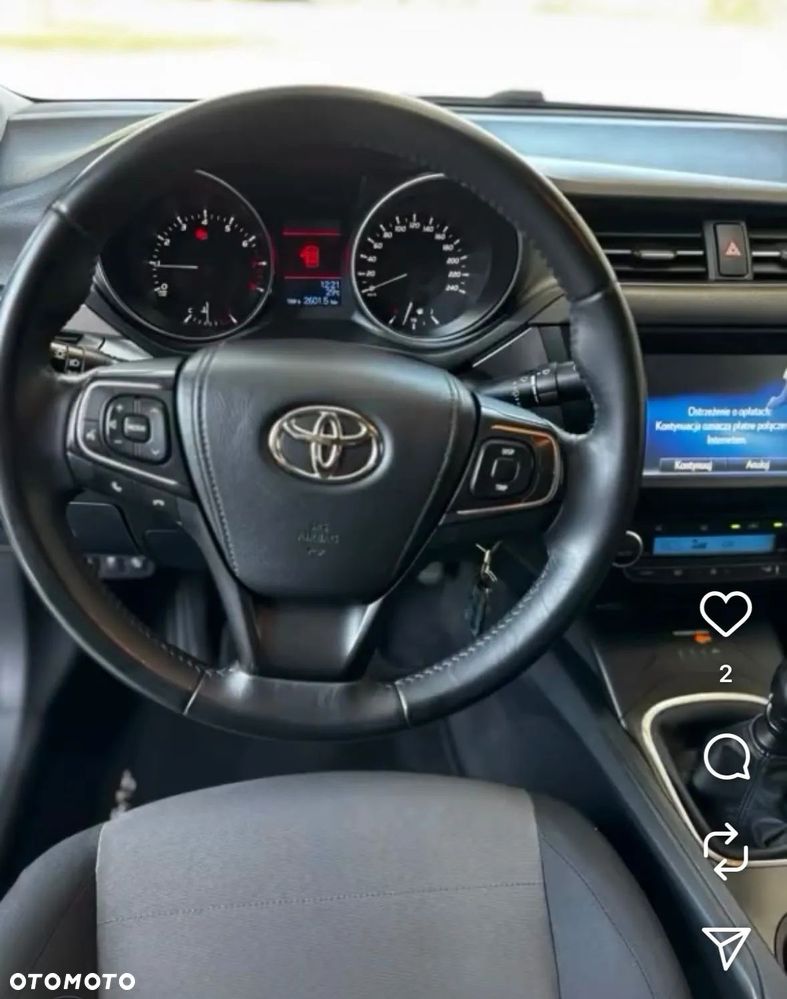 Toyota Avensis 1.6 Active - 5