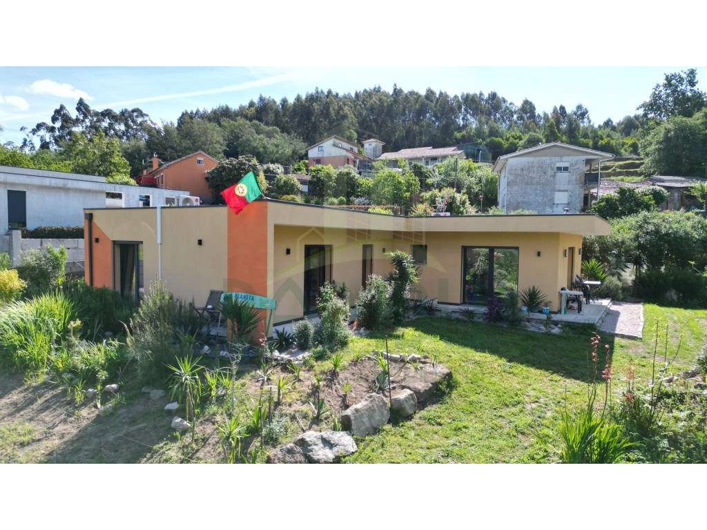 Moradia T3 para venda em Ganfei - Grande imagem: 2/60