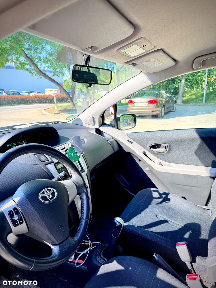 Toyota Yaris 1.3 Luna A/C - 7